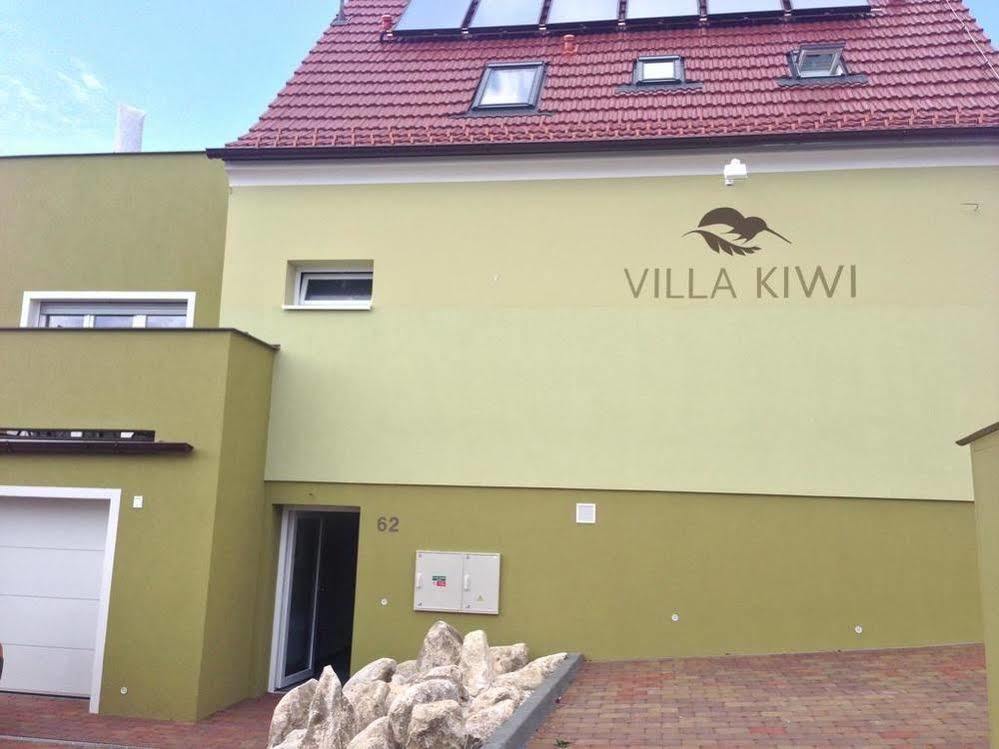 Villa Kiwi Mikulov Exterior foto